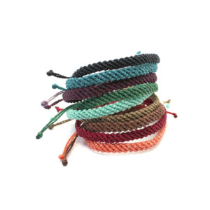Bracelet macramé coloré - Cai Monkey Crafts